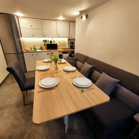 Casa Dan Center *